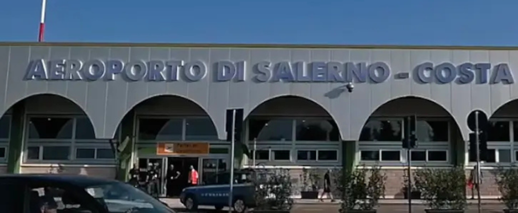 Amalfi Airport Guide: The Complete Guide to Salerno Costa d'Amalfi Airport (QSR)